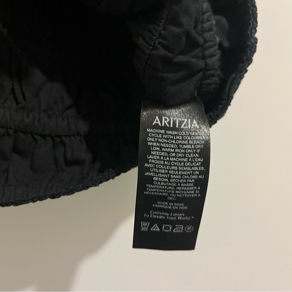 Sunday Best
Martine Top - Picture 11 of 12